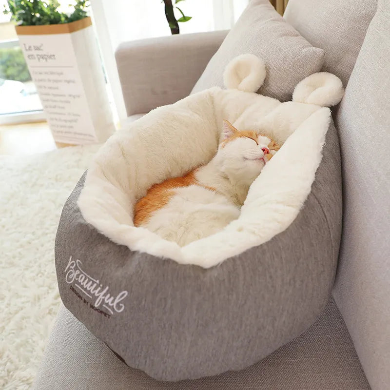耳付きデザインで快適な猫用ベッド - 猫と小型犬に柔らかく快適