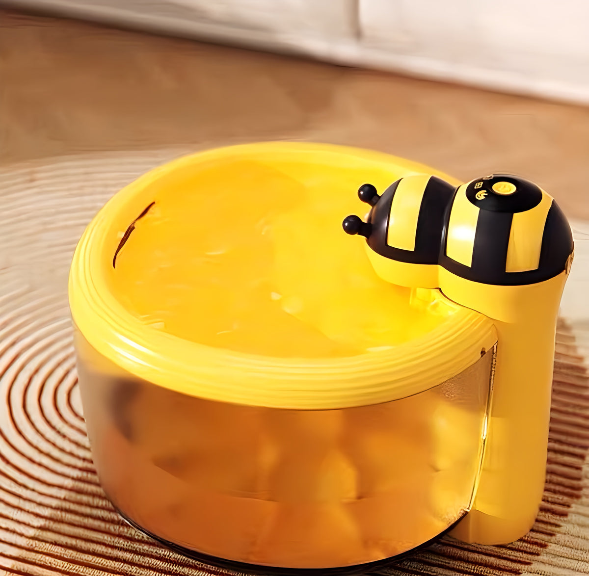 Bee Designの自動ペット用ウォーターファウンテン