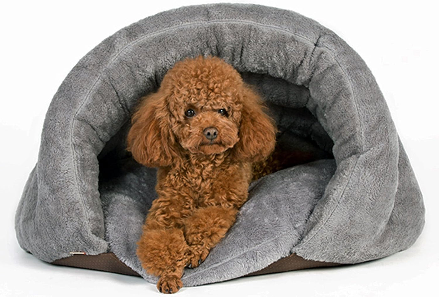 犬のための快適な洞窟ベッドでリラックス