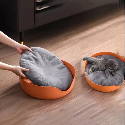 猫用多機能ライト（爪とぎ面と休憩クッション付き）
