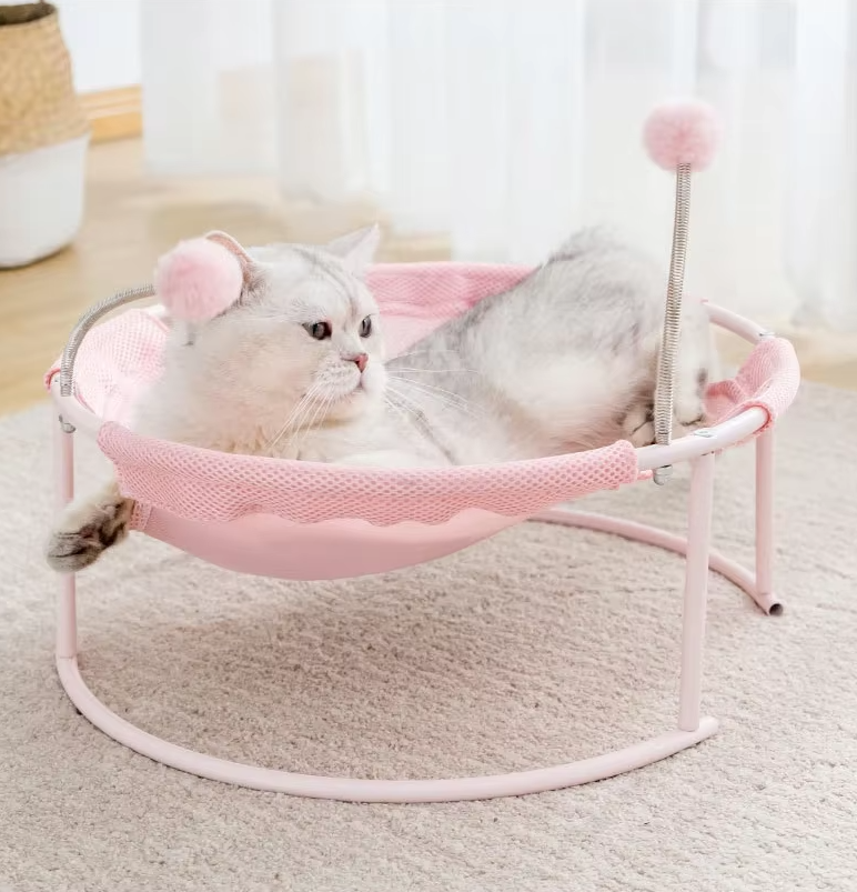 ラウンドキャットハンモック - 遊びボールと安定したフレームを備えた猫のための快適な休憩場所