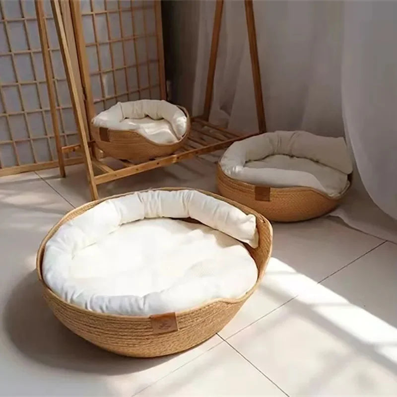 Cozy bamboo wicker cat bed – 100% cotton with removable cushion