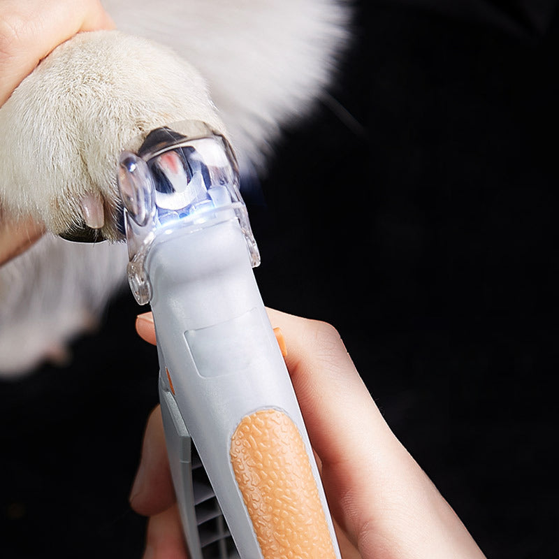 LED Nail Clipper for Visible Blood Vessels